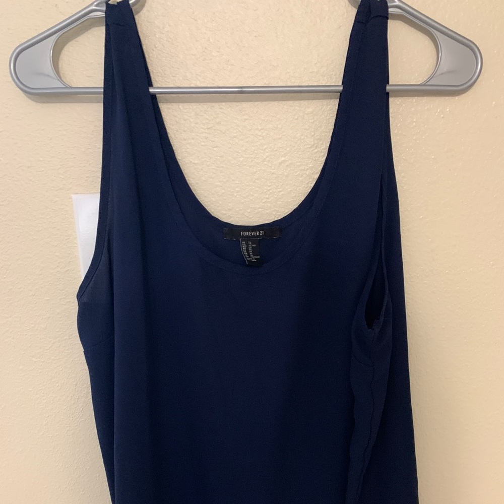 Sleeveless top